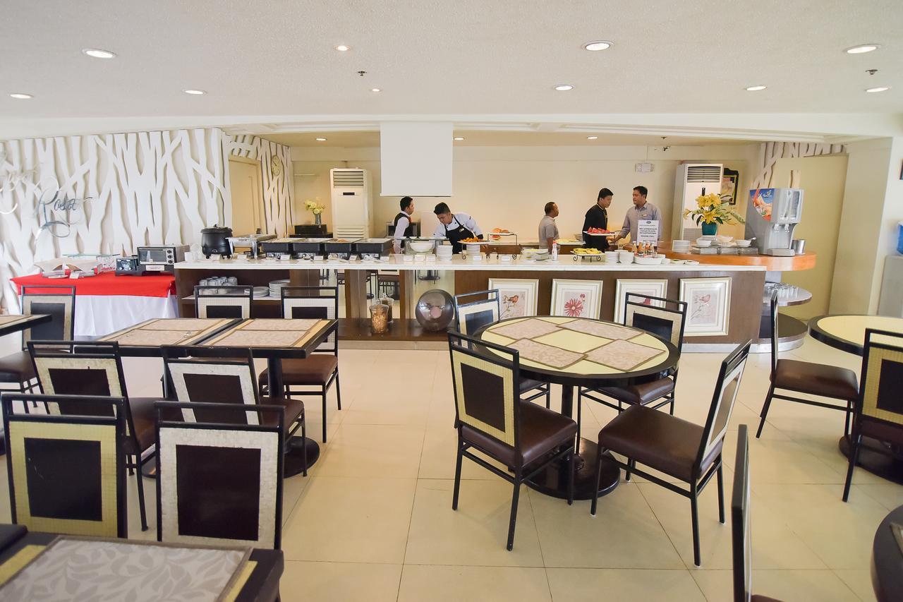 Hotel Tavern Surigao Exterior photo
