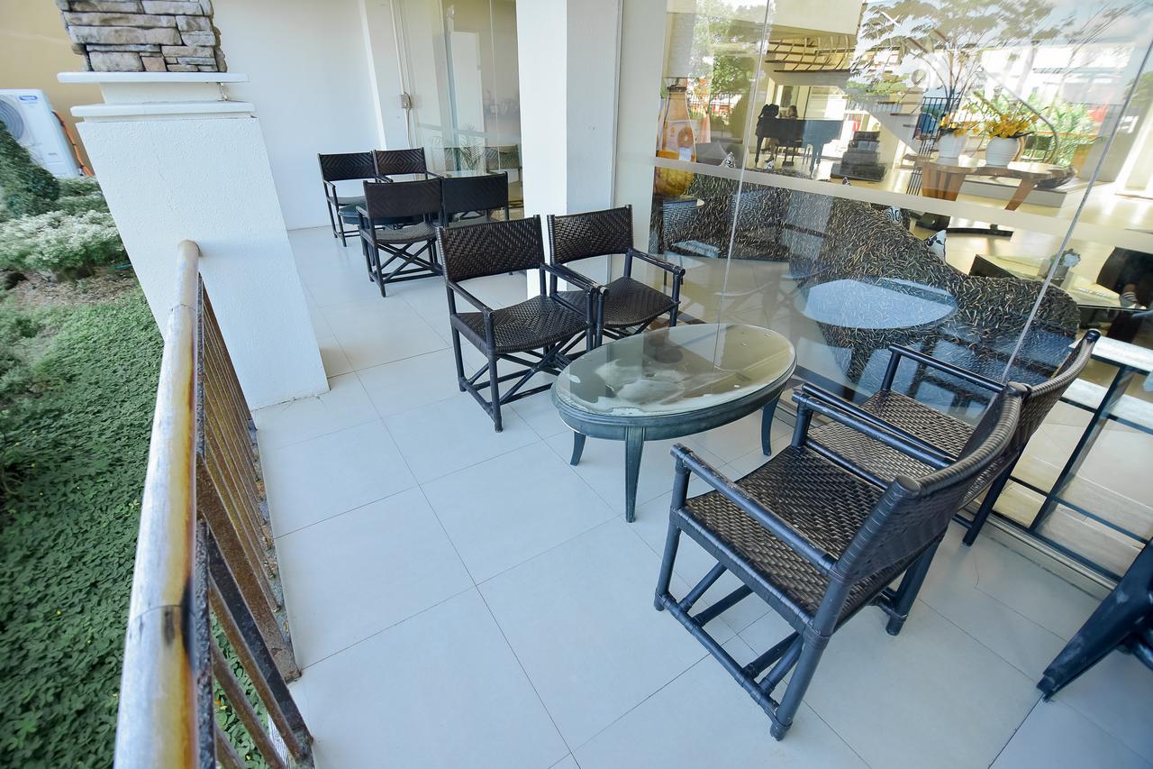 Hotel Tavern Surigao Exterior photo