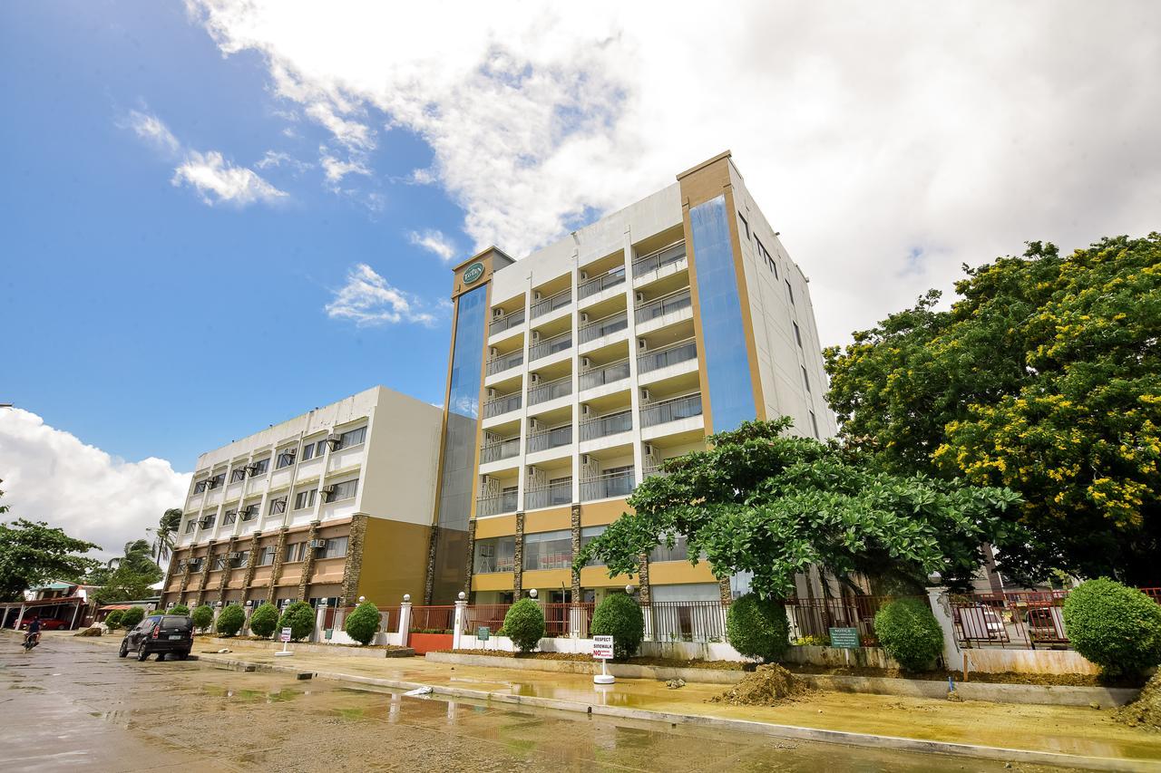 Hotel Tavern Surigao Exterior photo