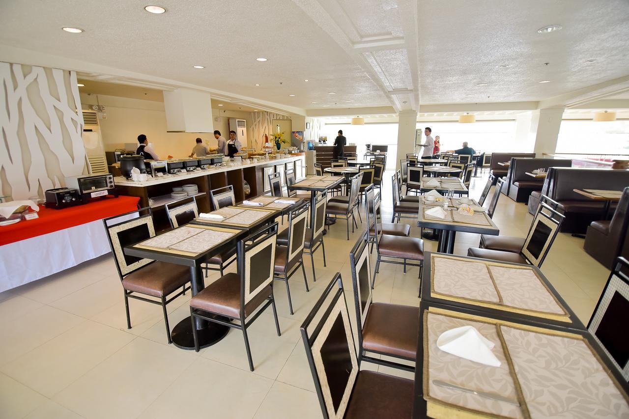 Hotel Tavern Surigao Exterior photo
